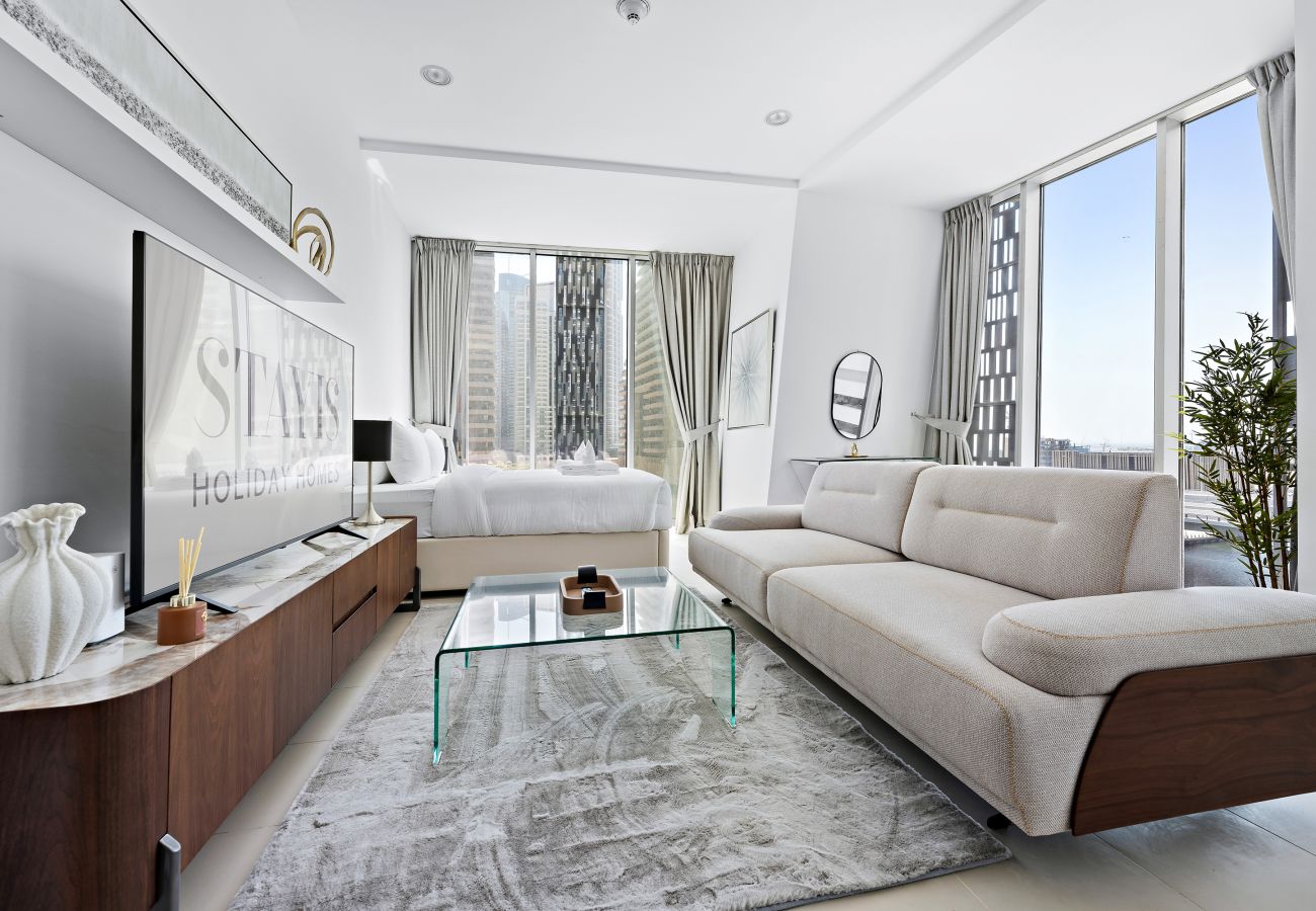 Apartment in Dubai - Studio - Cayan Tower