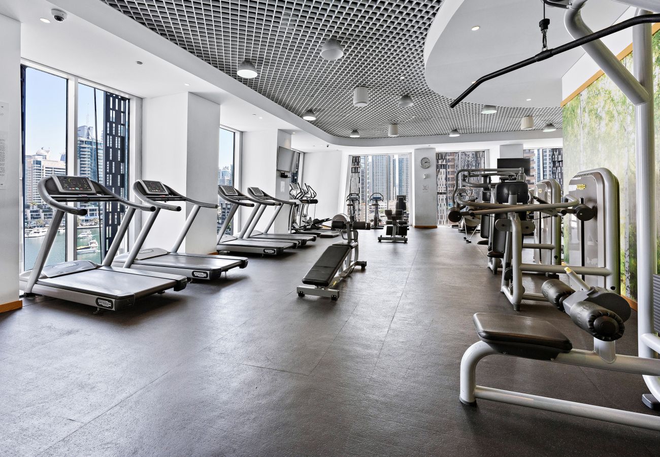 Apartment in Dubai - Studio - Cayan Tower